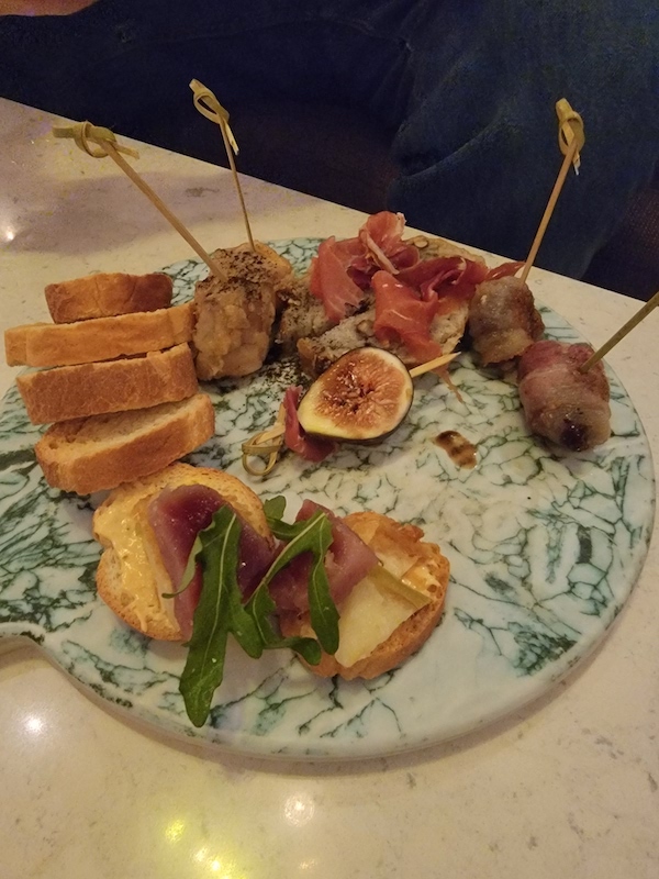 Tapas Y Vino Review at Moon Palace The Grand